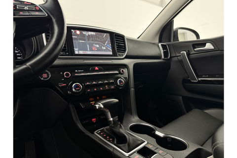 Kia Sportage 1.6 T-GDI 2WD DCT Black Edition 177PK Camera LED JBL-Audio Carplay Clima Cruise Navi PDC 17''LMV