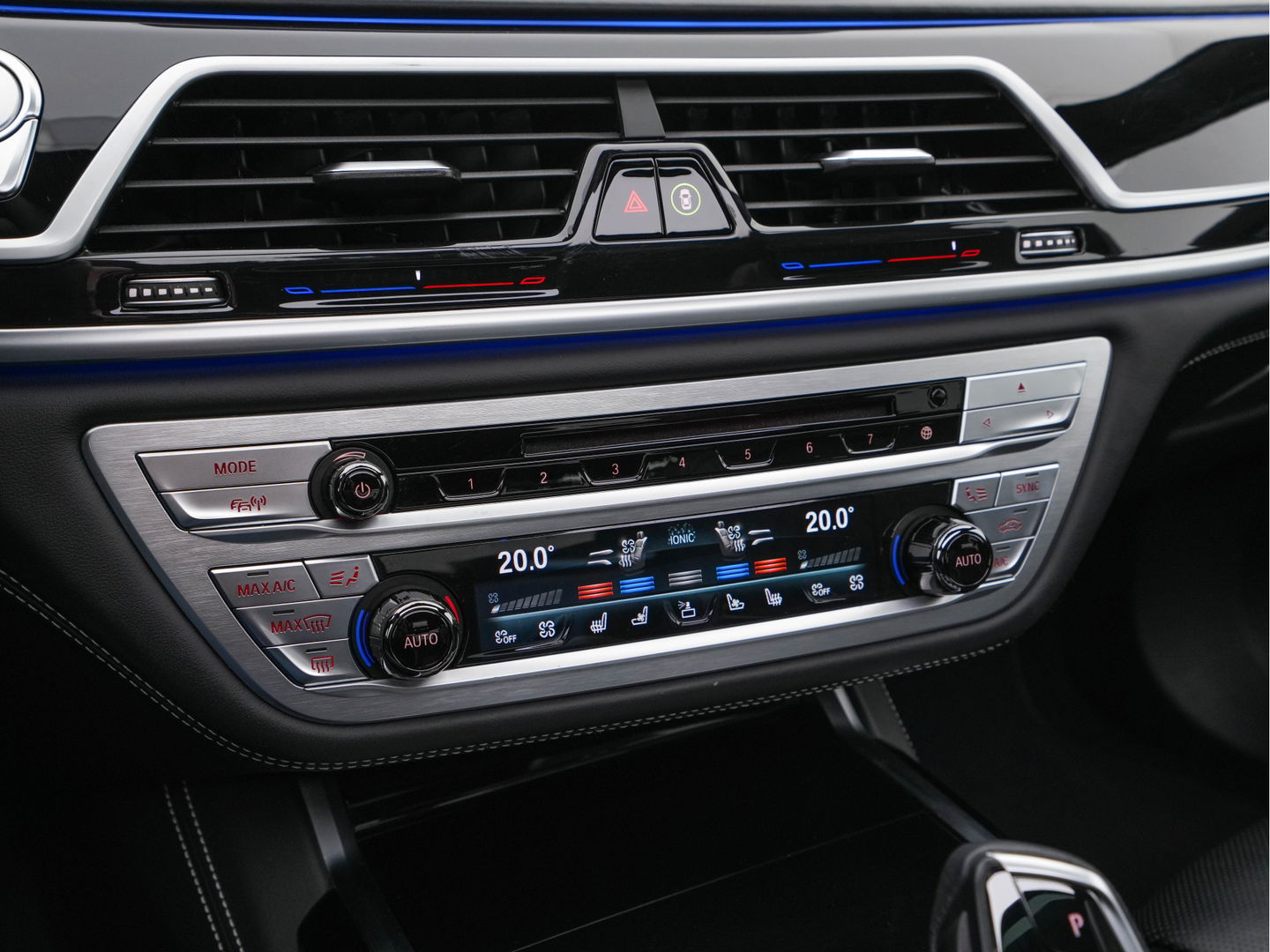 BMW 7 Serie 740d xDrive High Executive M-Sport-Pack Aut. *PANO | NAPPA-FULL-LEATHER | ADAPT.CRUISE | LASER-LED | SOFT-CLOSE | BOWERS/WILKINS-AUDIO | MEMORY-PACK | BLINDSPOT | TOP-VIEW | DAB+ | HEAD-UP | SHIFT-PADDLES | KEYLESS | 20''ALU*