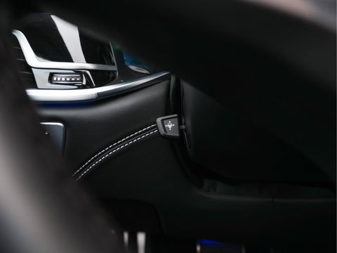 BMW 7 Serie 740d xDrive High Executive M-Sport-Pack Aut. *PANO | NAPPA-FULL-LEATHER | ADAPT.CRUISE | LASER-LED | SOFT-CLOSE | BOWERS/WILKINS-AUDIO | MEMORY-PACK | BLINDSPOT | TOP-VIEW | DAB+ | HEAD-UP | SHIFT-PADDLES | KEYLESS | 20''ALU*