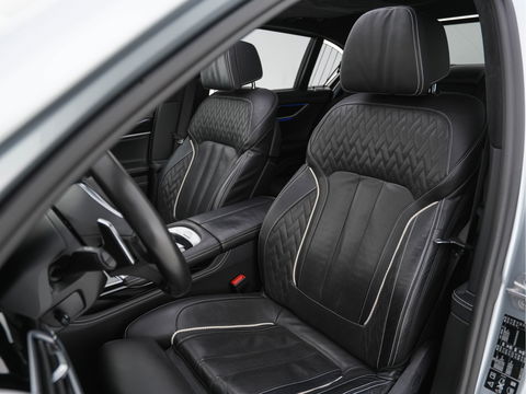 BMW 7 Serie 740d xDrive High Executive M-Sport-Pack Aut. *PANO | NAPPA-FULL-LEATHER | ADAPT.CRUISE | LASER-LED | SOFT-CLOSE | BOWERS/WILKINS-AUDIO | MEMORY-PACK | BLINDSPOT | TOP-VIEW | DAB+ | HEAD-UP | SHIFT-PADDLES | KEYLESS | 20''ALU*