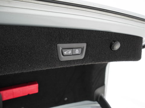 BMW 7 Serie 740d xDrive High Executive M-Sport-Pack Aut. *PANO | NAPPA-FULL-LEATHER | ADAPT.CRUISE | LASER-LED | SOFT-CLOSE | BOWERS/WILKINS-AUDIO | MEMORY-PACK | BLINDSPOT | TOP-VIEW | DAB+ | HEAD-UP | SHIFT-PADDLES | KEYLESS | 20''ALU*