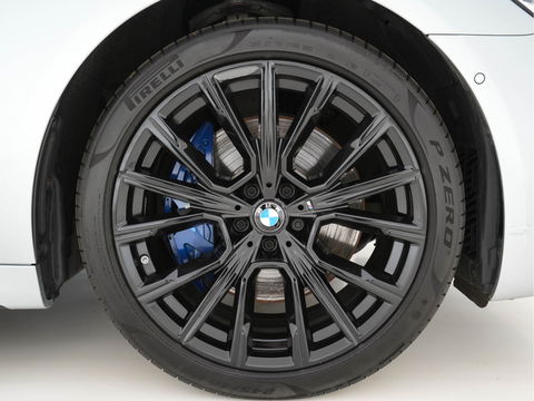 BMW 7 Serie 740d xDrive High Executive M-Sport-Pack Aut. *PANO | NAPPA-FULL-LEATHER | ADAPT.CRUISE | LASER-LED | SOFT-CLOSE | BOWERS/WILKINS-AUDIO | MEMORY-PACK | BLINDSPOT | TOP-VIEW | DAB+ | HEAD-UP | SHIFT-PADDLES | KEYLESS | 20''ALU*