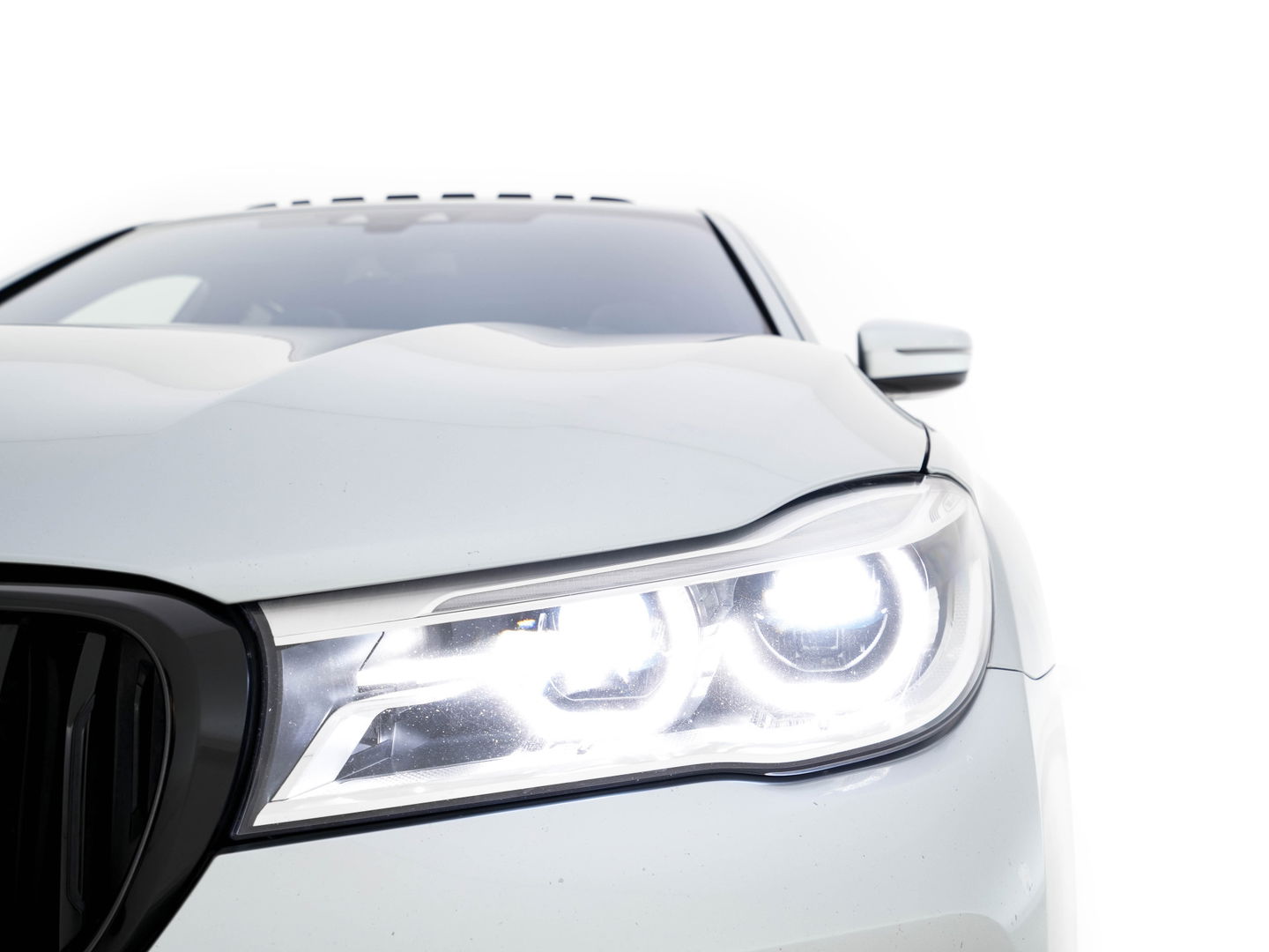BMW 7 Serie 740d xDrive High Executive M-Sport-Pack Aut. *PANO | NAPPA-FULL-LEATHER | ADAPT.CRUISE | LASER-LED | SOFT-CLOSE | BOWERS/WILKINS-AUDIO | MEMORY-PACK | BLINDSPOT | TOP-VIEW | DAB+ | HEAD-UP | SHIFT-PADDLES | KEYLESS | 20''ALU*