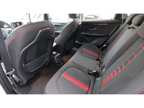 BMW 2 Serie Active Tourer 218i Sport | Led | Media | Stoelverw | PDC | Clima | Navi