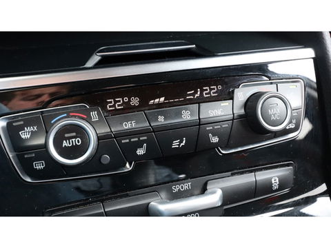 BMW 2 Serie Active Tourer 218i Sport | Led | Media | Stoelverw | PDC | Clima | Navi