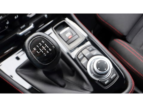 BMW 2 Serie Active Tourer 218i Sport | Led | Media | Stoelverw | PDC | Clima | Navi