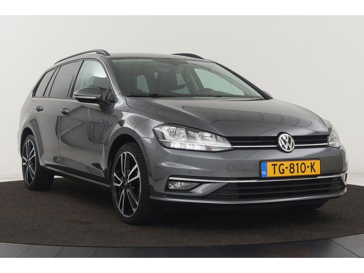 Volkswagen Golf 1.0 TSI Comfortline | Automaat | Adaptive cruise | Carplay | Navigatie | PDC | Climate control | Bluetooth