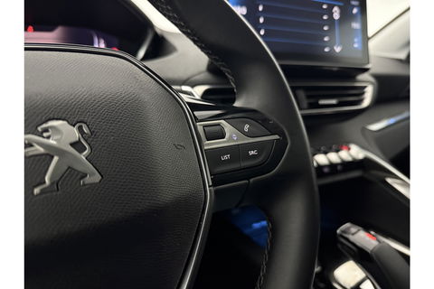 Peugeot 5008 1.2 PureTech 7 Persoons 360Camera LED Sfeer Virtual Carplay Clima Cruise Navi 18"LMV PDC