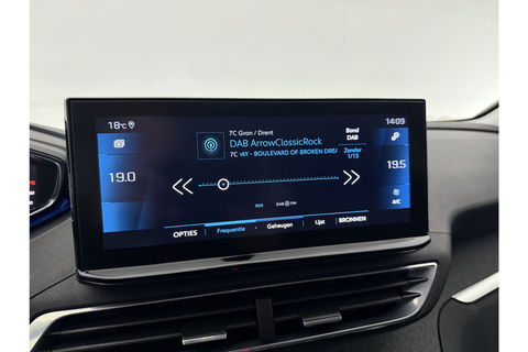 Peugeot 5008 1.2 PureTech 7 Persoons 360Camera LED Sfeer Virtual Carplay Clima Cruise Navi 18"LMV PDC
