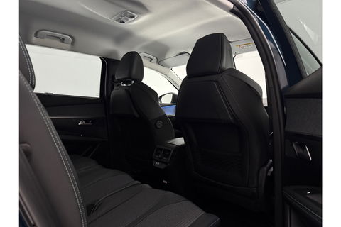 Peugeot 5008 1.2 PureTech 7 Persoons 360Camera LED Sfeer Virtual Carplay Clima Cruise Navi 18"LMV PDC