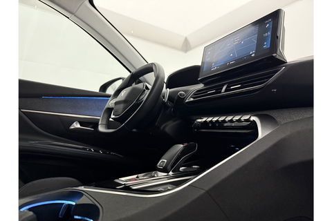 Peugeot 5008 1.2 PureTech 7 Persoons 360Camera LED Sfeer Virtual Carplay Clima Cruise Navi 18"LMV PDC