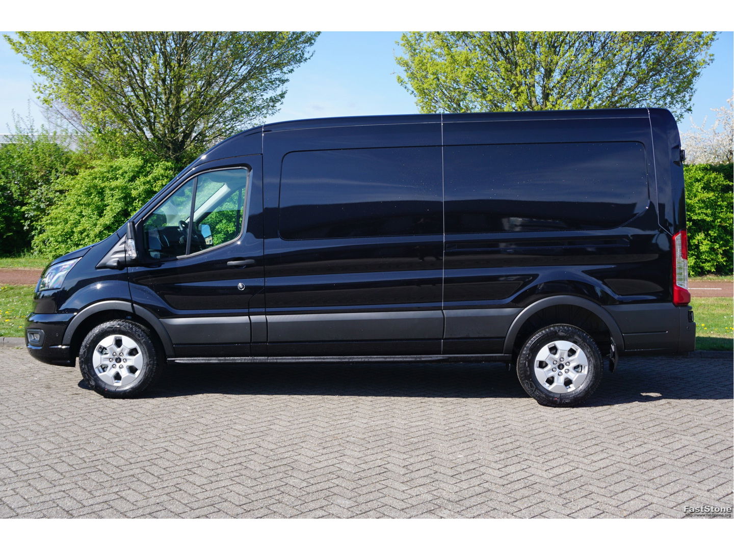 Ford Transit 350L L3H2 Limited AUT-8 165PK BPM VRIJ Navi, Adap. Cruise, 360° Cam, Trekhaak, Xenon!! NR. 209