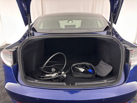 Tesla Model 3 Long Range AWD 75 kWh [ 3-Fase ] (INCL-BTW) Aut. *PANO | AUTO-PILOT | NAPPA-LEATHER | KEYLESS | FULL-LED | MEMORY-PACK | SURROUND-VIEW | DAB | CARPLAY | DIGI-COCKPIT | LANE-ASSIST | COMFORT-SEATS | 19"ALU*