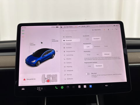 Tesla Model 3 Long Range AWD 75 kWh [ 3-Fase ] (INCL-BTW) Aut. *PANO | AUTO-PILOT | NAPPA-LEATHER | KEYLESS | FULL-LED | MEMORY-PACK | SURROUND-VIEW | DAB | CARPLAY | DIGI-COCKPIT | LANE-ASSIST | COMFORT-SEATS | 19"ALU*