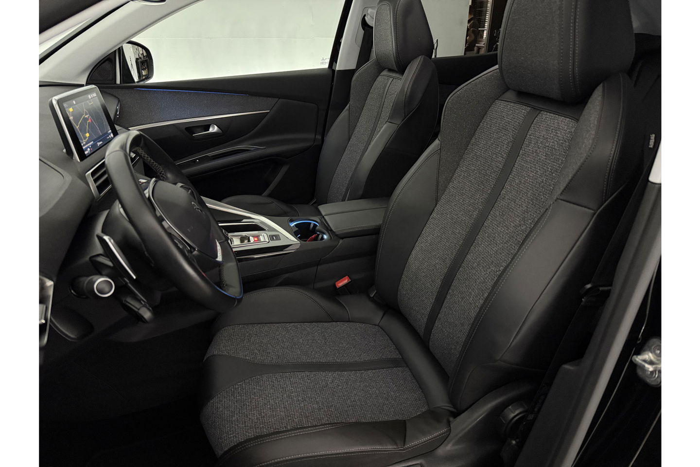 Peugeot 3008 1.2 PureTech Premium Pano Sfeer 360Camera LED Virtual Clima Cruise Carplay Navi PDC 19"LMV