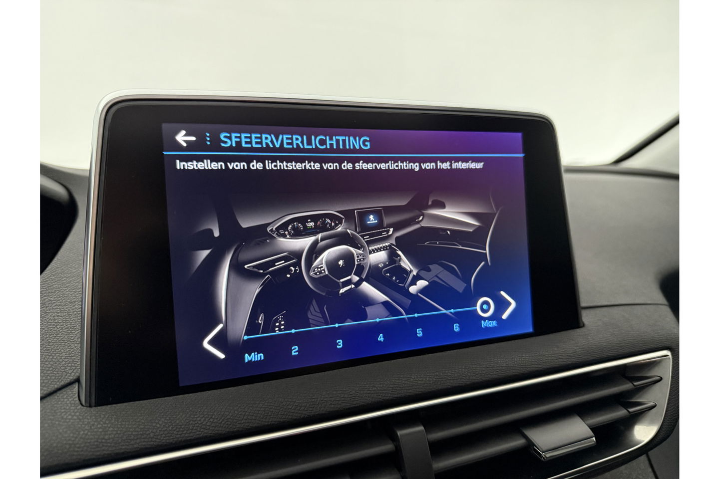 Peugeot 3008 1.2 PureTech Premium Pano Sfeer 360Camera LED Virtual Clima Cruise Carplay Navi PDC 19"LMV