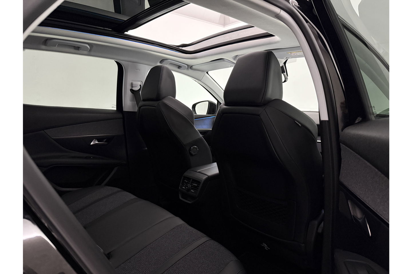 Peugeot 3008 1.2 PureTech Premium Pano Sfeer 360Camera LED Virtual Clima Cruise Carplay Navi PDC 19"LMV