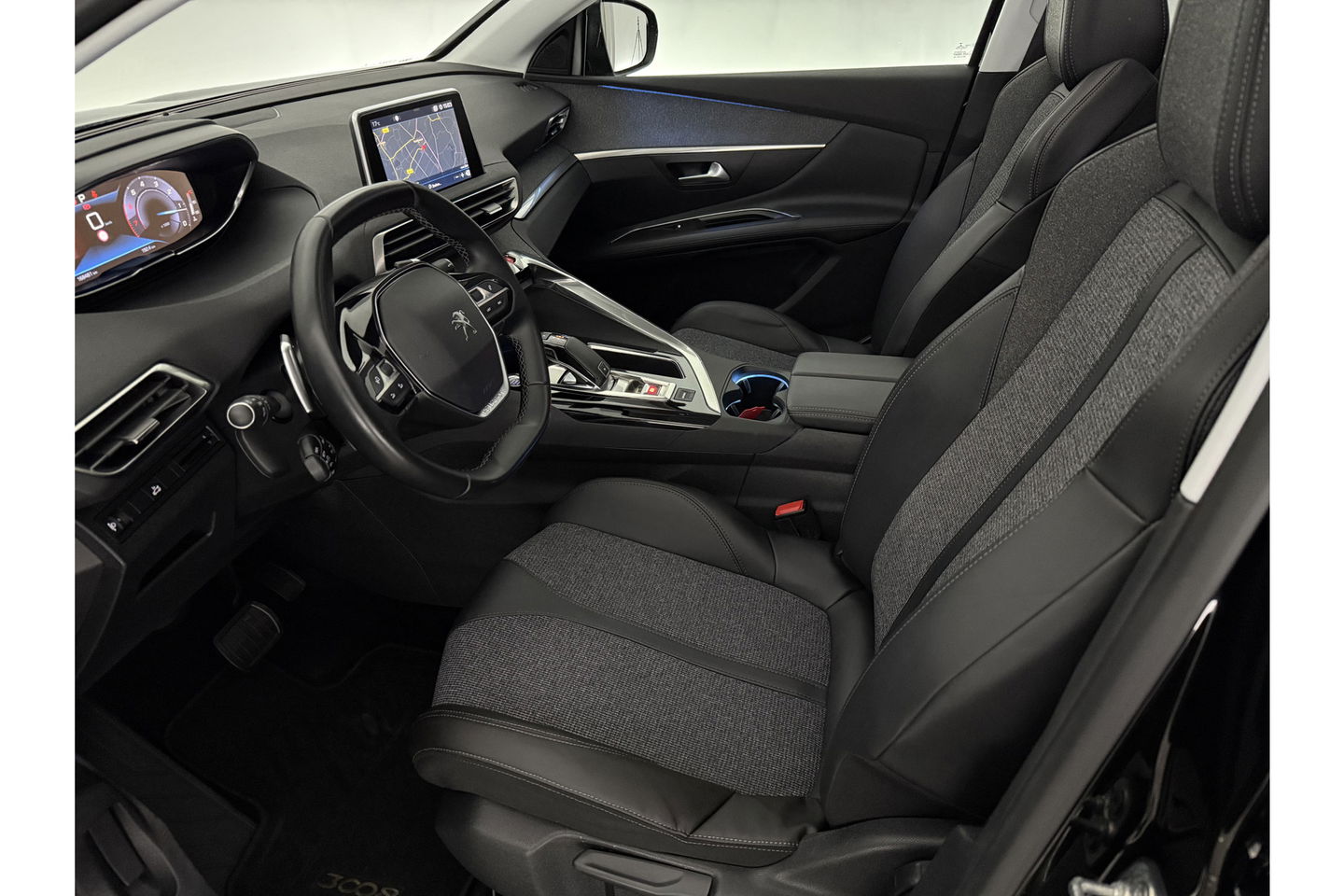 Peugeot 3008 1.2 PureTech Premium Pano Sfeer 360Camera LED Virtual Clima Cruise Carplay Navi PDC 19"LMV