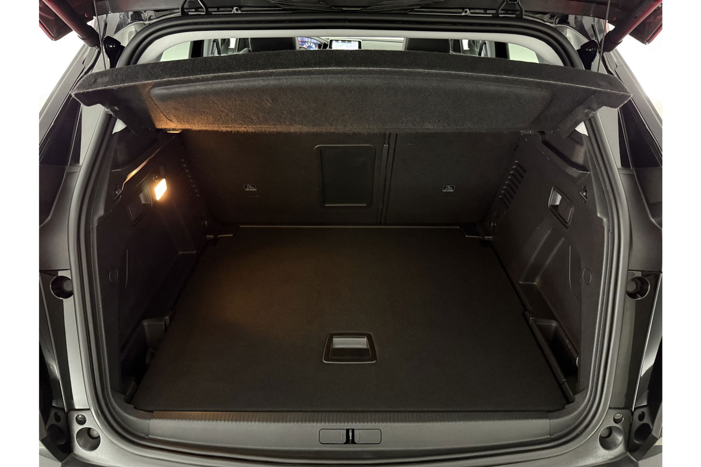 Peugeot 3008 1.2 PureTech Premium Pano Sfeer 360Camera LED Virtual Clima Cruise Carplay Navi PDC 19"LMV