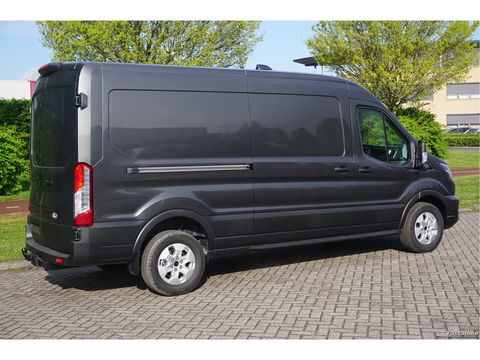 Ford Transit 350L L3H2 Limited AUT-8 165PK BPM VRIJ Navi, Adap. Cruise, 360° Cam, Trekhaak, Xenon!! NR. K382*