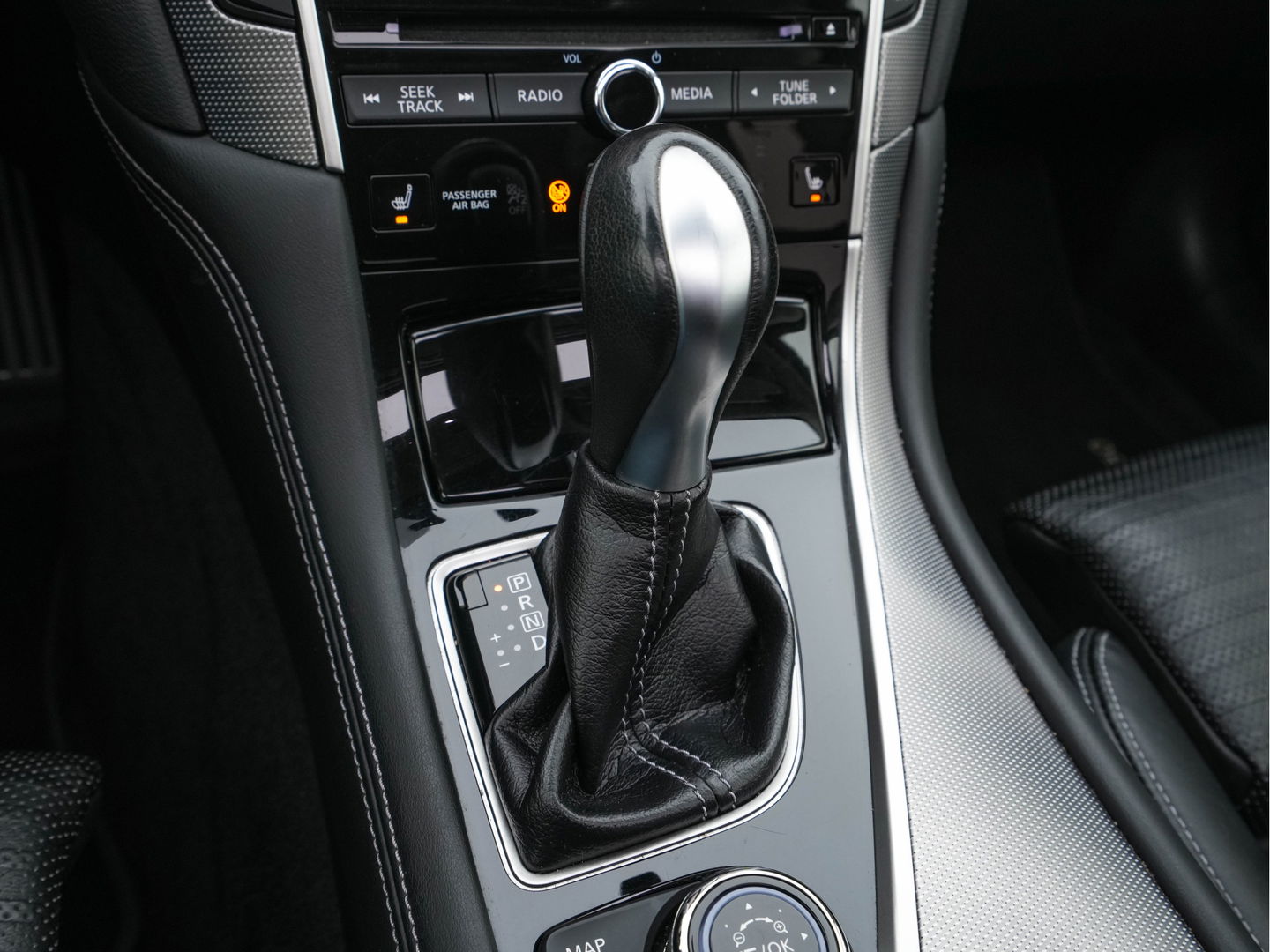 Infiniti Q50 2.2d Performance + Aut. *PANO | FULL-LEATHER | FULL-LED | ADAPT.CRUISE | BLINDSPOT | MEMORY-SEATS | SURROUND-VIEW | NAVI-FULLMAP | KEYLESS | SHIFT-PADDLES | HEATED-SEATS | SPORT-SEATS | TOWBAR | 19''ALU*