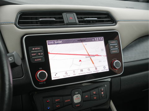 Nissan Leaf N-Connecta 40 kWh (INCL-BTW)  Aut. *ADAPTIVE-CRUISE | NAVI-FULLMAP | SURROUND-VIEW | CARPLAY | KEYLESS | BLIND-SPOT |  DIGI-COCKPIT | COMFORT-SEATS | DAB | ECC | PDC | HEATED-SEATS | 17"ALU*