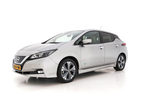Nissan Leaf N-Connecta 40 kWh (INCL-BTW)  Aut. *ADAPTIVE-CRUISE | NAVI-FULLMAP | SURROUND-VIEW | CARPLAY | KEYLESS | BLIND-SPOT |  DIGI-COCKPIT | COMFORT-SEATS | DAB | ECC | PDC | HEATED-SEATS | 17"ALU*