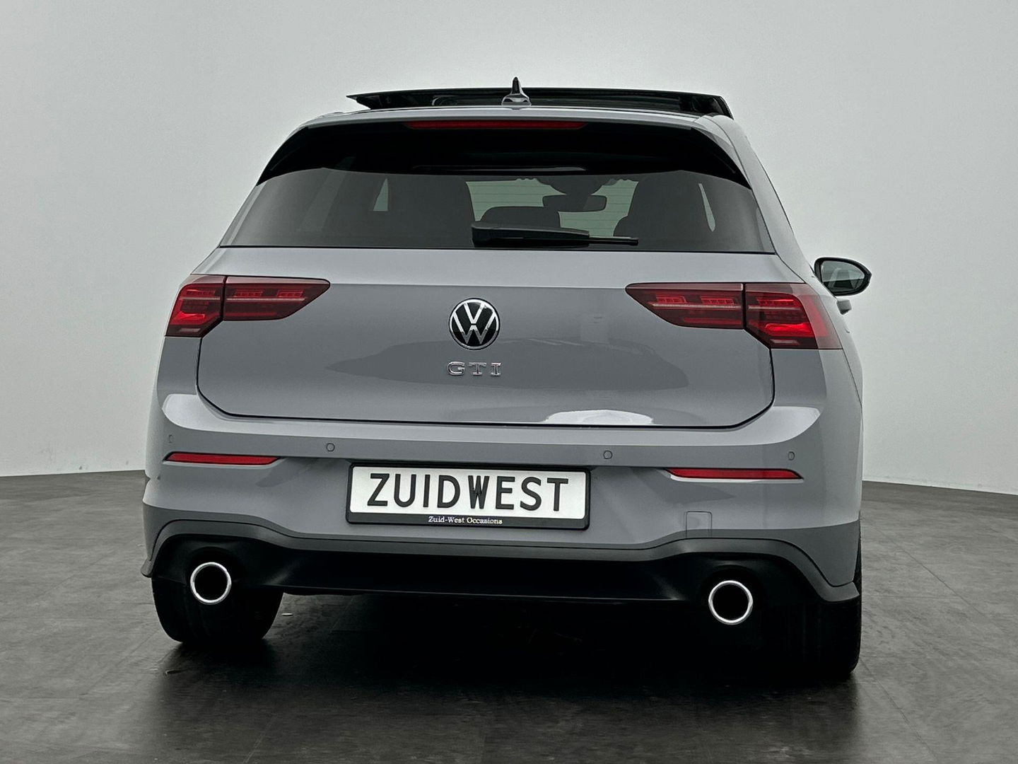 Volkswagen Golf 2.0 TSI GTI Panorama IQ Ligth H&K ACC