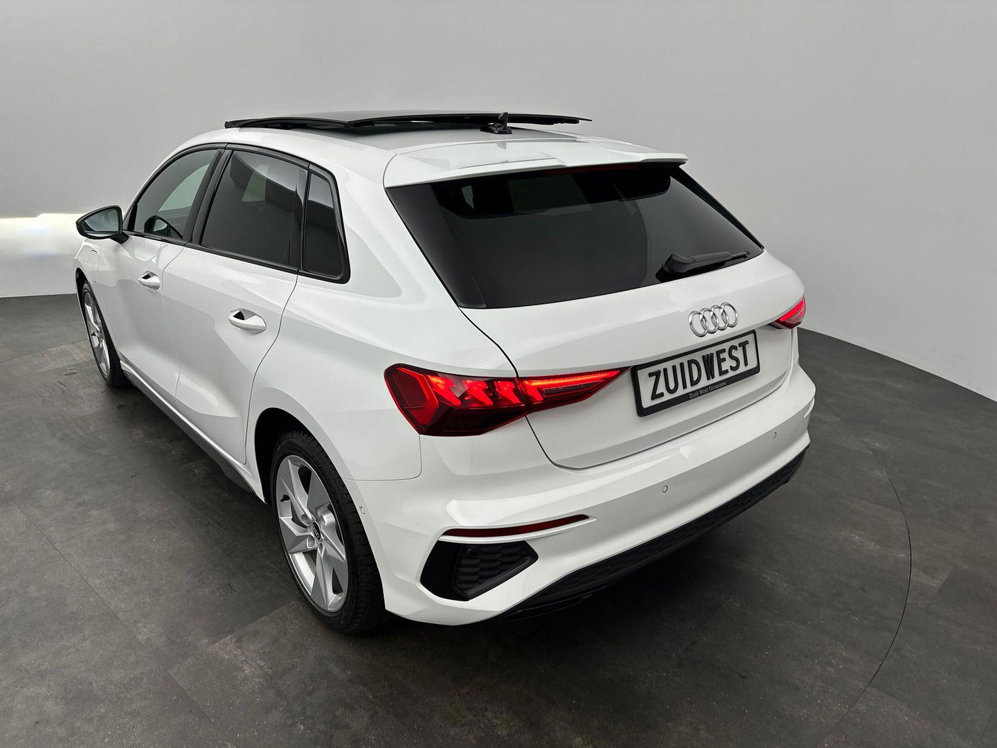 Audi A3 Sportback 45 TFSI e S-Line Pano B&O Matrix Carplay