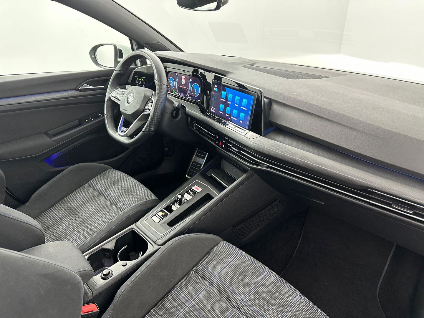 Volkswagen Golf 1.4 eHybrid GTE Pano IQ Sfeer ACC Lame