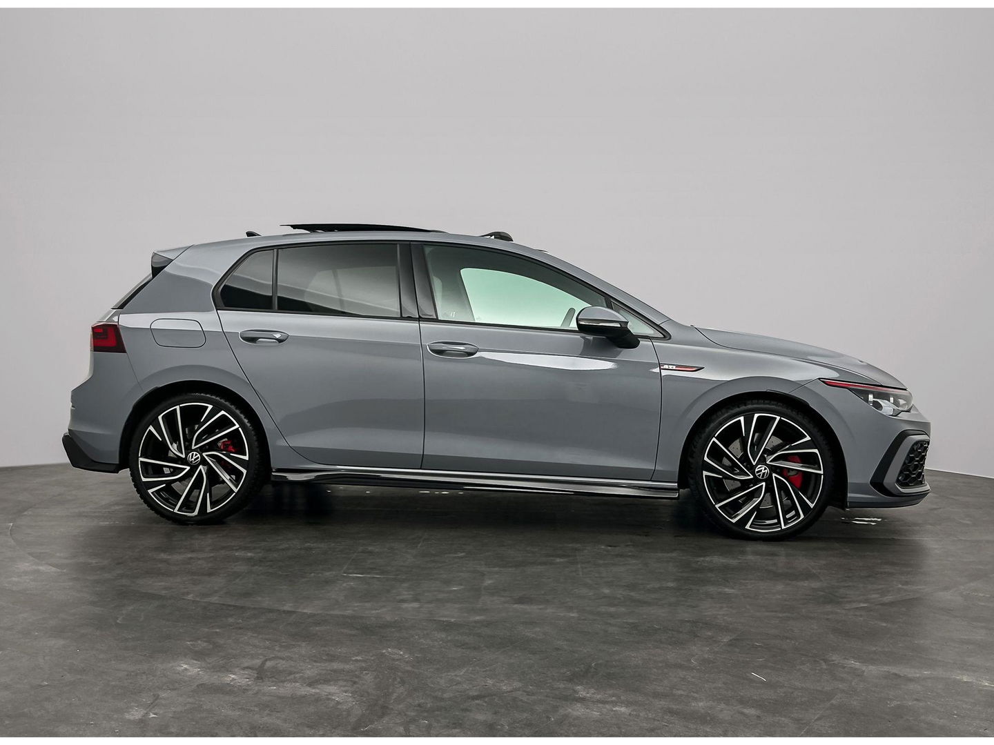 Volkswagen Golf 2.0 TSI GTI Pano IQ Leder H&K Sfeer
