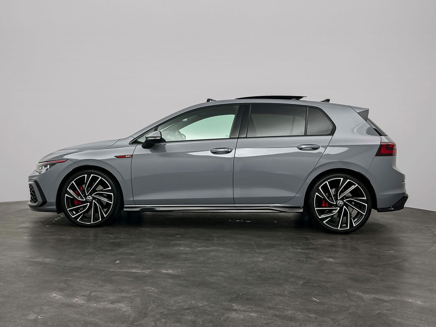 Volkswagen Golf 2.0 TSI GTI Pano IQ Leder H&K Sfeer