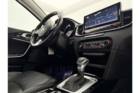 Kia Xceed 1.6 GDi PHEV ExecutiveLine 165PK Pano Camera Carplay LED Virtual Trekhaak Memory-seat Clima Cruise Navi PDC 18''LMV