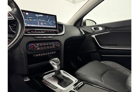 Kia Xceed 1.6 GDi PHEV ExecutiveLine 165PK Pano Camera Carplay LED Virtual Trekhaak Memory-seat Clima Cruise Navi PDC 18''LMV