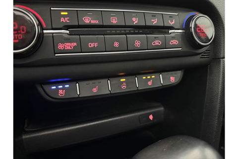 Kia Xceed 1.6 GDi PHEV ExecutiveLine 165PK Pano Camera Carplay LED Virtual Trekhaak Memory-seat Clima Cruise Navi PDC 18''LMV