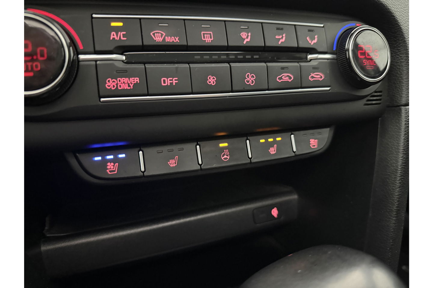 Kia Xceed 1.6 GDi PHEV ExecutiveLine 165PK Pano Camera Carplay LED Virtual Trekhaak Memory-seat Clima Cruise Navi PDC 18''LMV