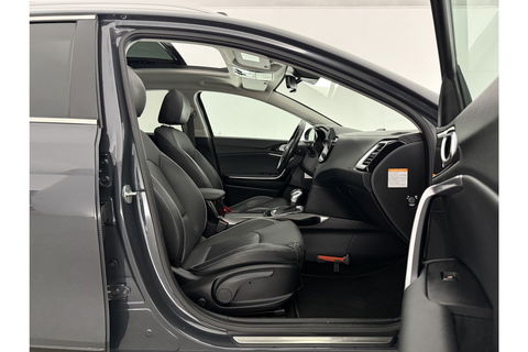 Kia Xceed 1.6 GDi PHEV ExecutiveLine 165PK Pano Camera Carplay LED Virtual Trekhaak Memory-seat Clima Cruise Navi PDC 18''LMV