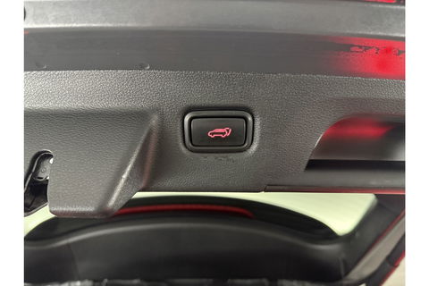 Kia Xceed 1.6 GDi PHEV ExecutiveLine 165PK Pano Camera Carplay LED Virtual Trekhaak Memory-seat Clima Cruise Navi PDC 18''LMV
