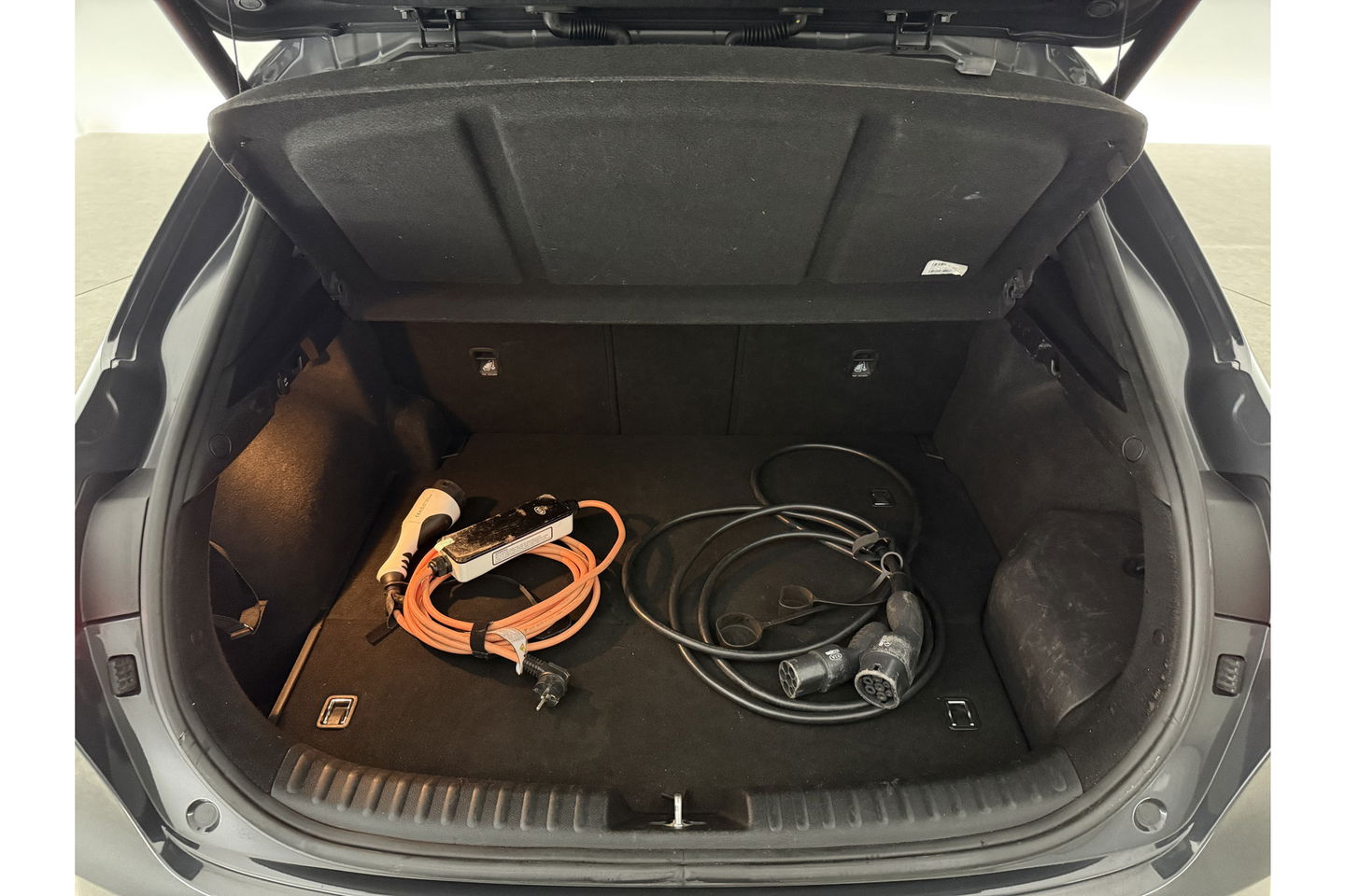 Kia Xceed 1.6 GDi PHEV ExecutiveLine 165PK Pano Camera Carplay LED Virtual Trekhaak Memory-seat Clima Cruise Navi PDC 18''LMV