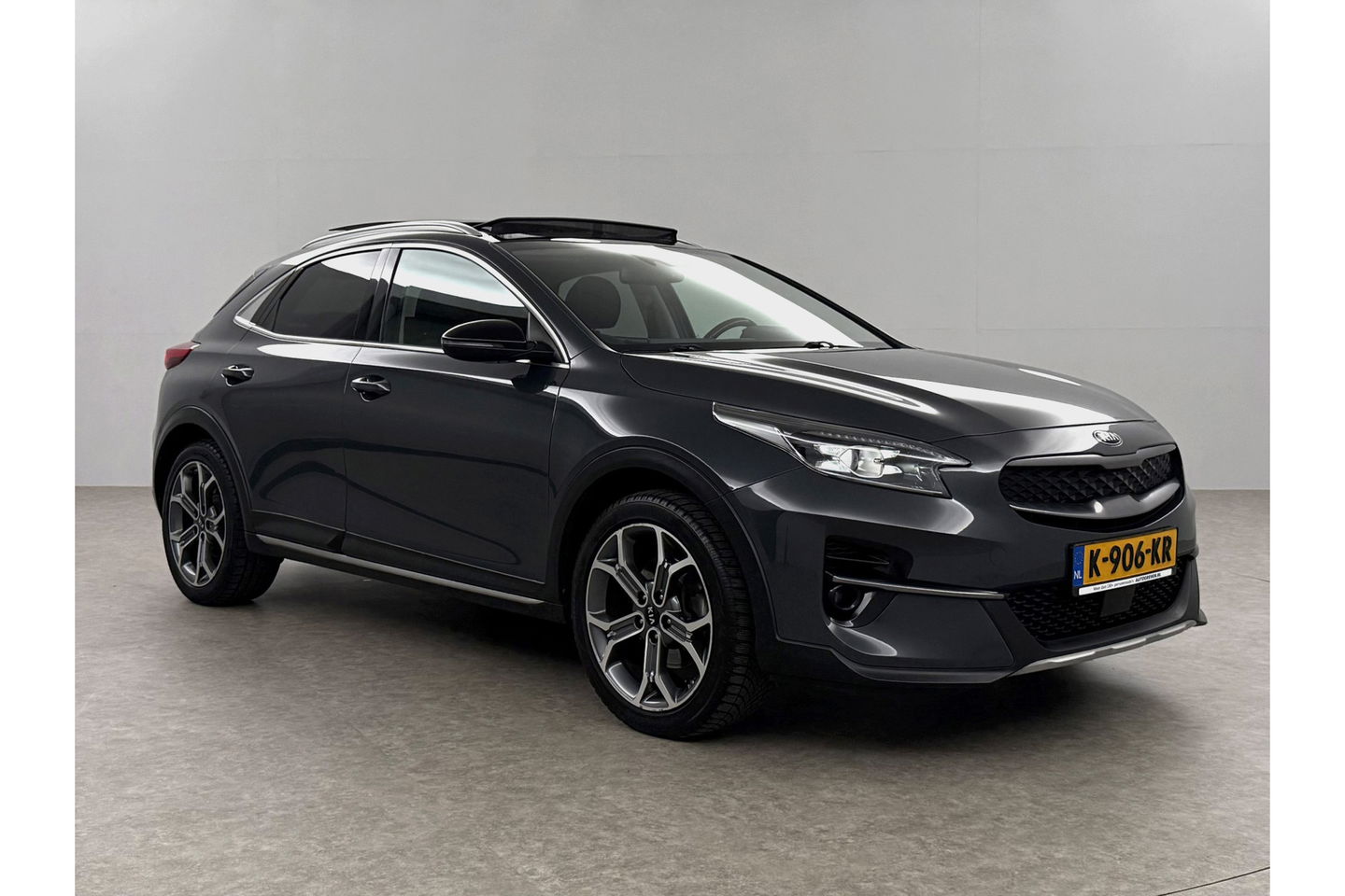Kia Xceed 1.6 GDi PHEV ExecutiveLine 165PK Pano Camera Carplay LED Virtual Trekhaak Memory-seat Clima Cruise Navi PDC 18''LMV