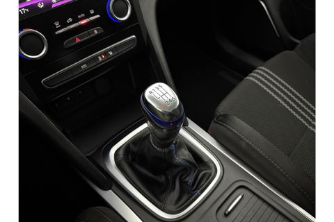 Renault Mégane 1.2 TCe GT-Line Bose Sfeer Trekhaak Camera Clima Cruise LED Navi PDC 17"LMV