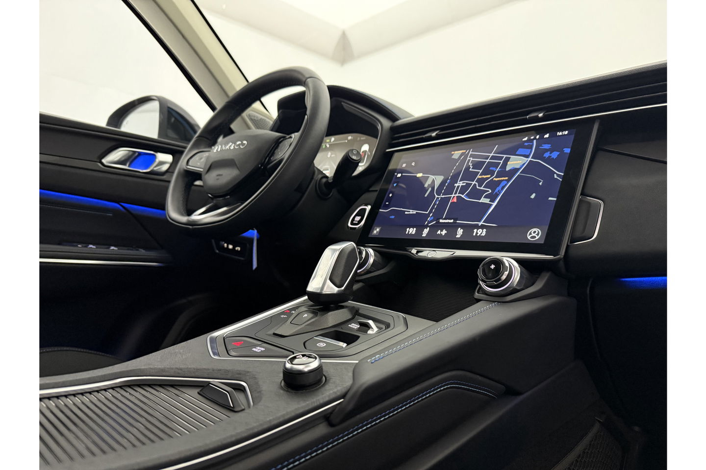 Lynk Co 01 1.5 262PK Hybride Pano LED Sfeer Virtual 360Camera Carplay ACC Clima Navi Memory-seat 20"LMV