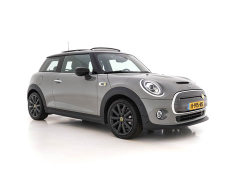MINI Mini Electric Yours 33 kWh [ 3-Fase ] (INCL-BTW) Aut. *PANO | FULL-LEATHER | HEAD-UP | FULL-LED | HARMAN/KARDON-SOUND | KEYLESS | CAMERA | SPORT-SEATS | NAVI-FULLMAP | HEATED-SEATS | AMBIENT-LIGHT | DAB | DIGI-COCKPIT | 17"ALU*