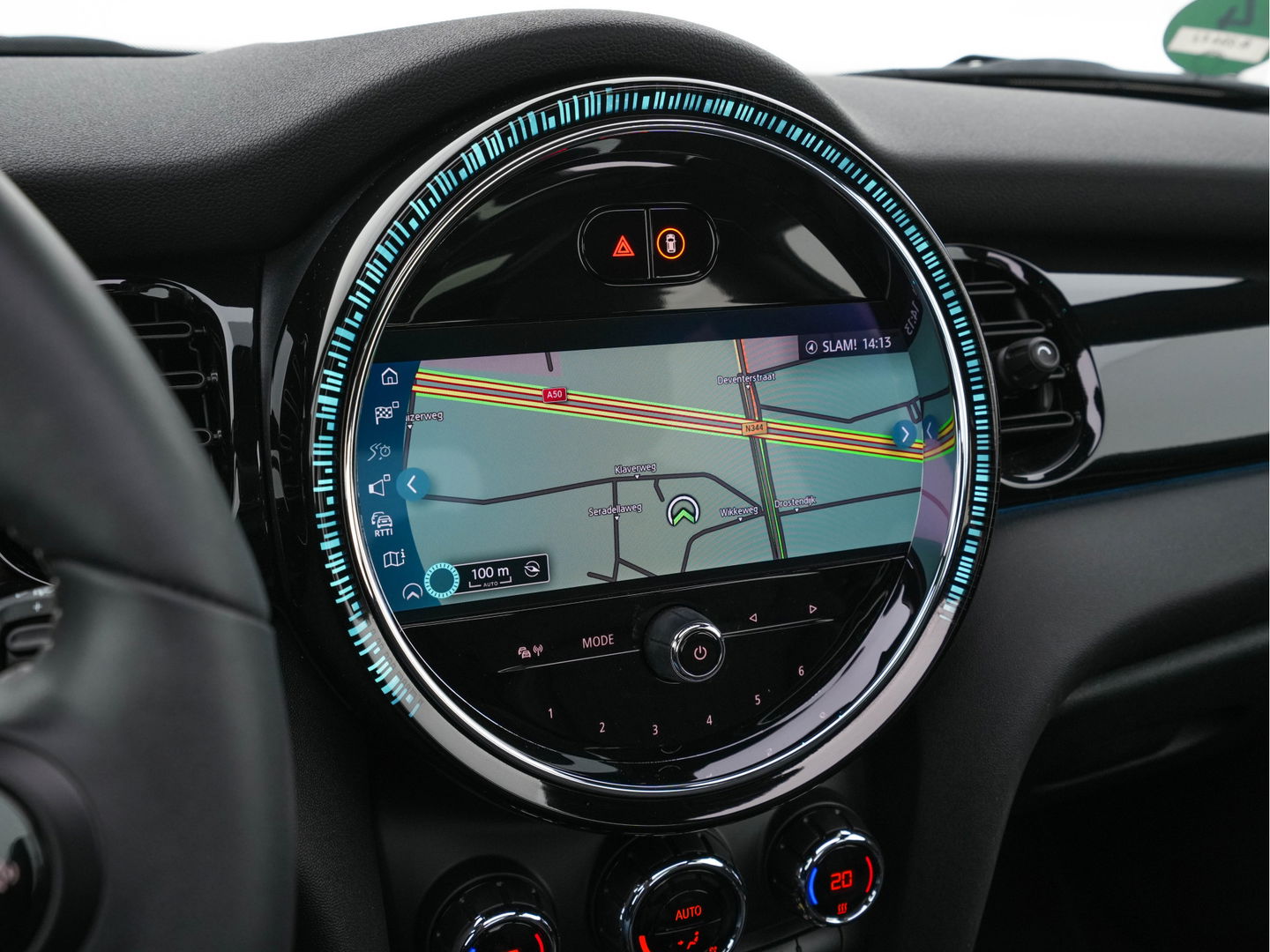 MINI Mini Electric Classic Premium Plus-Pack 33 kWh [ 3-Fase ] (INCL-BTW) Aut. *PANO | FULL-LEATHER | FULL-LED | HARMAN/KARDON-AUDIO | KEYLESS | CAMERA | SPORT-SEATS | NAVI-FULLMAP  | ECC | AMBIENT-LIGHT | DAB | DIGI-COCKPIT | PDC | 17"ALU*