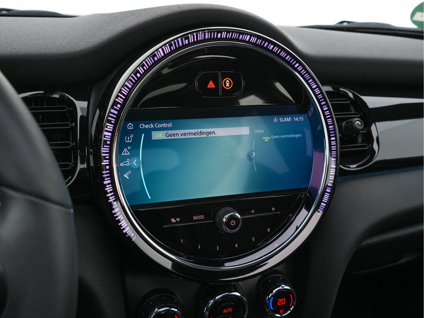 MINI Mini Electric Classic Premium Plus-Pack 33 kWh [ 3-Fase ] (INCL-BTW) Aut. *PANO | FULL-LEATHER | FULL-LED | HARMAN/KARDON-AUDIO | KEYLESS | CAMERA | SPORT-SEATS | NAVI-FULLMAP  | ECC | AMBIENT-LIGHT | DAB | DIGI-COCKPIT | PDC | 17"ALU*