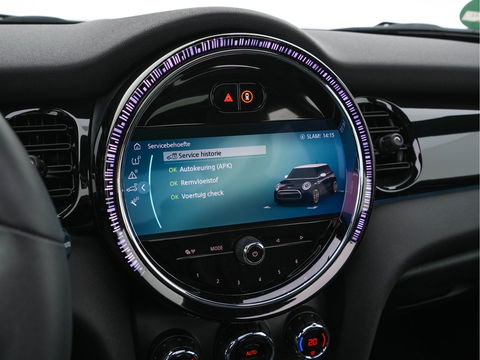 MINI Mini Electric Classic Premium Plus-Pack 33 kWh [ 3-Fase ] (INCL-BTW) Aut. *PANO | FULL-LEATHER | FULL-LED | HARMAN/KARDON-AUDIO | KEYLESS | CAMERA | SPORT-SEATS | NAVI-FULLMAP  | ECC | AMBIENT-LIGHT | DAB | DIGI-COCKPIT | PDC | 17"ALU*