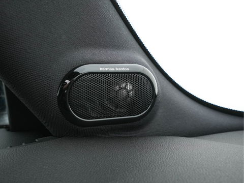 MINI Mini Electric Classic Premium Plus-Pack 33 kWh [ 3-Fase ] (INCL-BTW) Aut. *PANO | FULL-LEATHER | FULL-LED | HARMAN/KARDON-AUDIO | KEYLESS | CAMERA | SPORT-SEATS | NAVI-FULLMAP  | ECC | AMBIENT-LIGHT | DAB | DIGI-COCKPIT | PDC | 17"ALU*