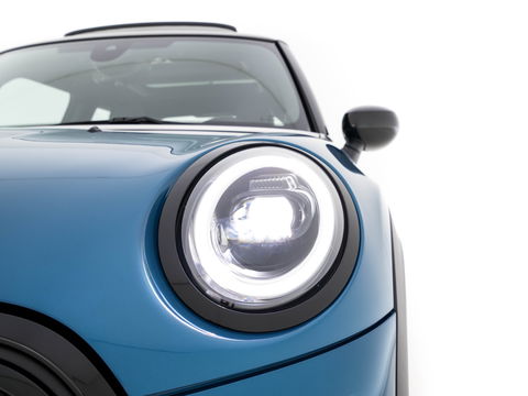 MINI Mini Electric Classic Premium Plus-Pack 33 kWh [ 3-Fase ] (INCL-BTW) Aut. *PANO | FULL-LEATHER | FULL-LED | HARMAN/KARDON-AUDIO | KEYLESS | CAMERA | SPORT-SEATS | NAVI-FULLMAP  | ECC | AMBIENT-LIGHT | DAB | DIGI-COCKPIT | PDC | 17"ALU*