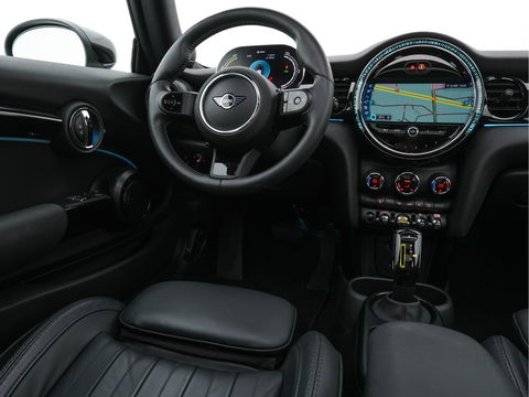 MINI Mini Electric Classic Premium Plus-Pack 33 kWh [ 3-Fase ] (INCL-BTW) Aut. *PANO | FULL-LEATHER | FULL-LED | HARMAN/KARDON-AUDIO | KEYLESS | CAMERA | SPORT-SEATS | NAVI-FULLMAP  | ECC | AMBIENT-LIGHT | DAB | DIGI-COCKPIT | PDC | 17"ALU*