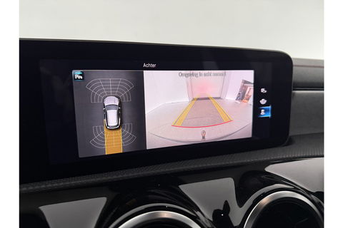 Mercedes-Benz CLA-Klasse 180 AMG Camera LED Virtual Trekhaak Clima Cruise Navi PDC 18"LMV